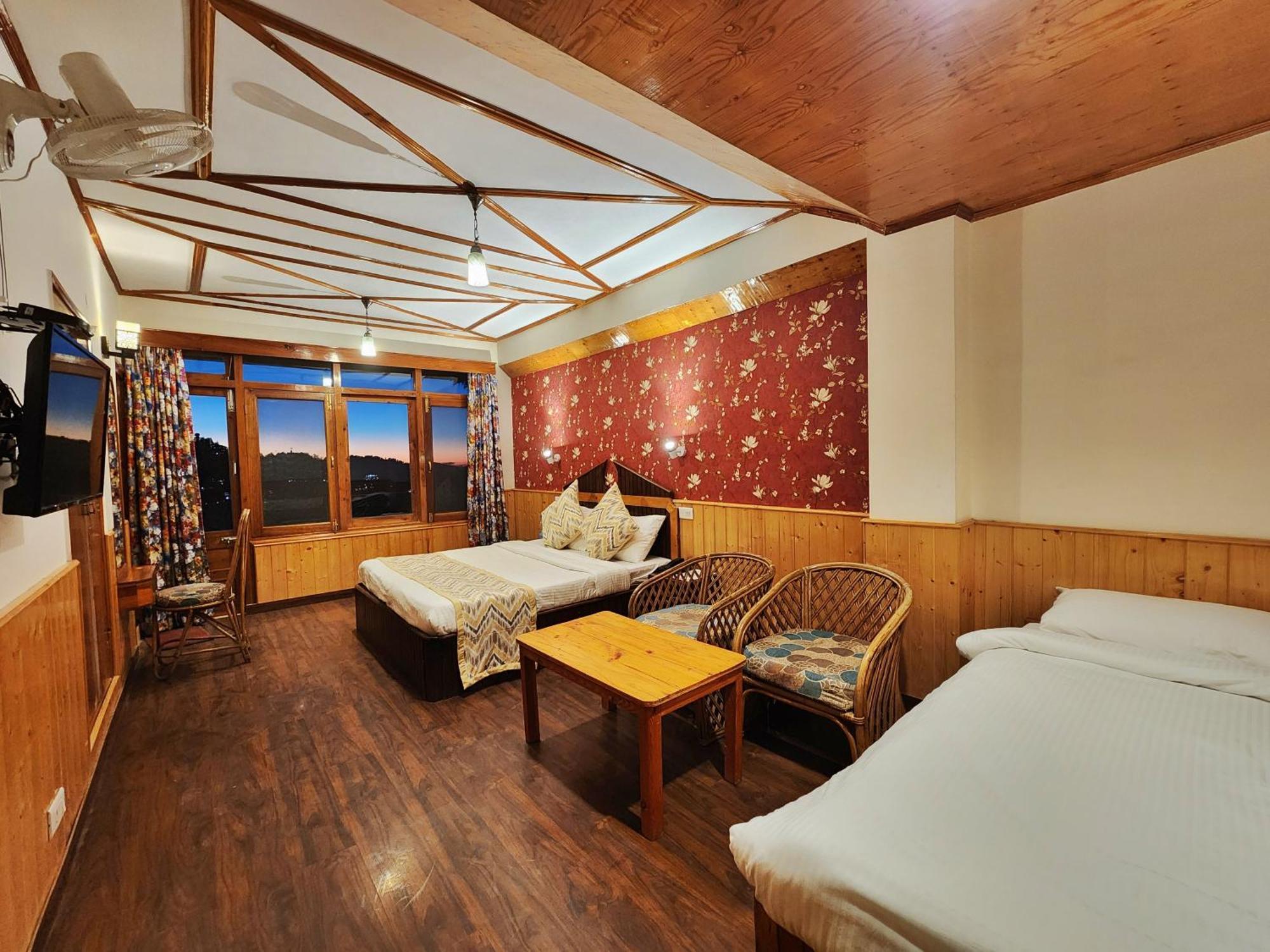 Hotel Pineview Shimla Eksteriør billede