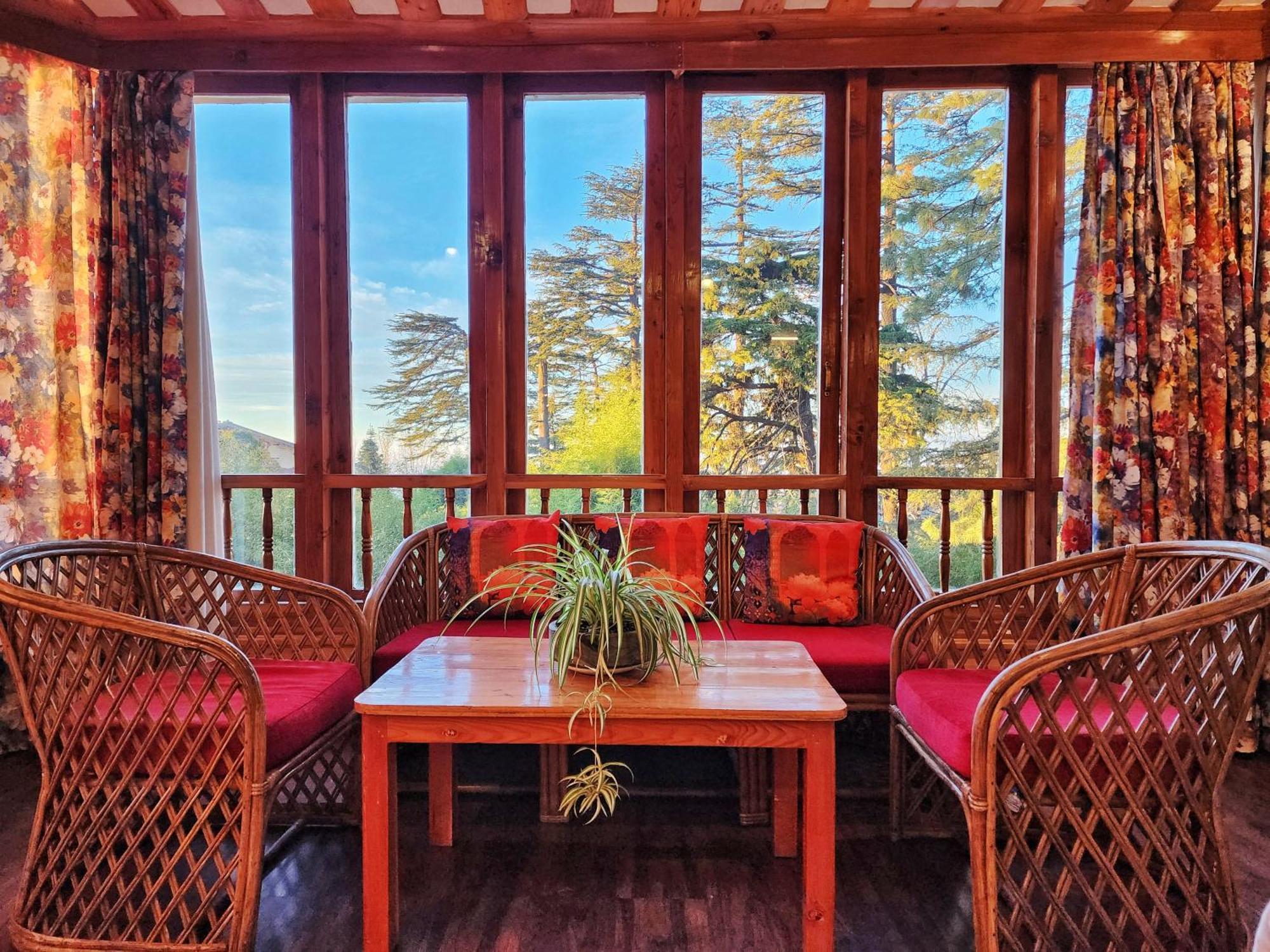 Hotel Pineview Shimla Eksteriør billede