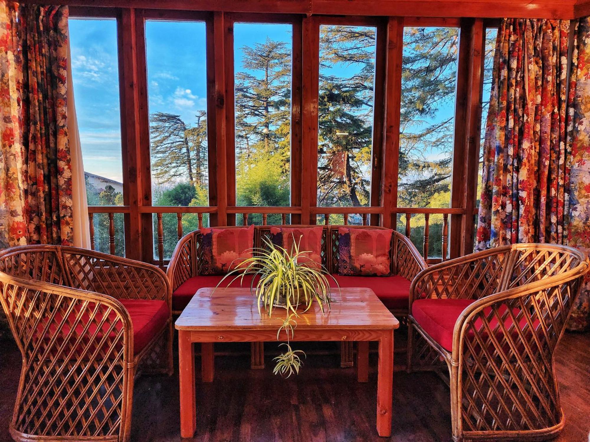 Hotel Pineview Shimla Eksteriør billede