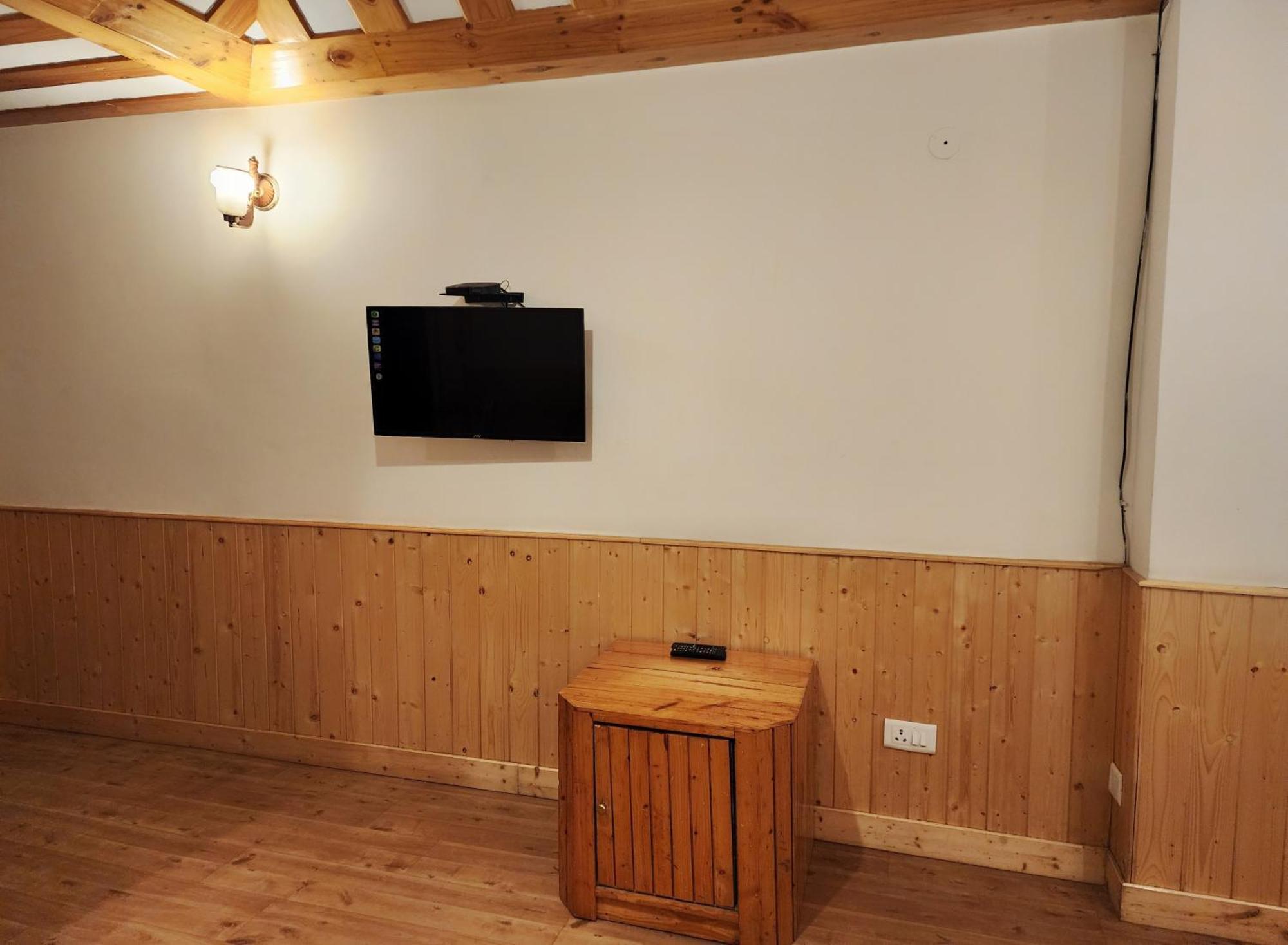 Hotel Pineview Shimla Eksteriør billede